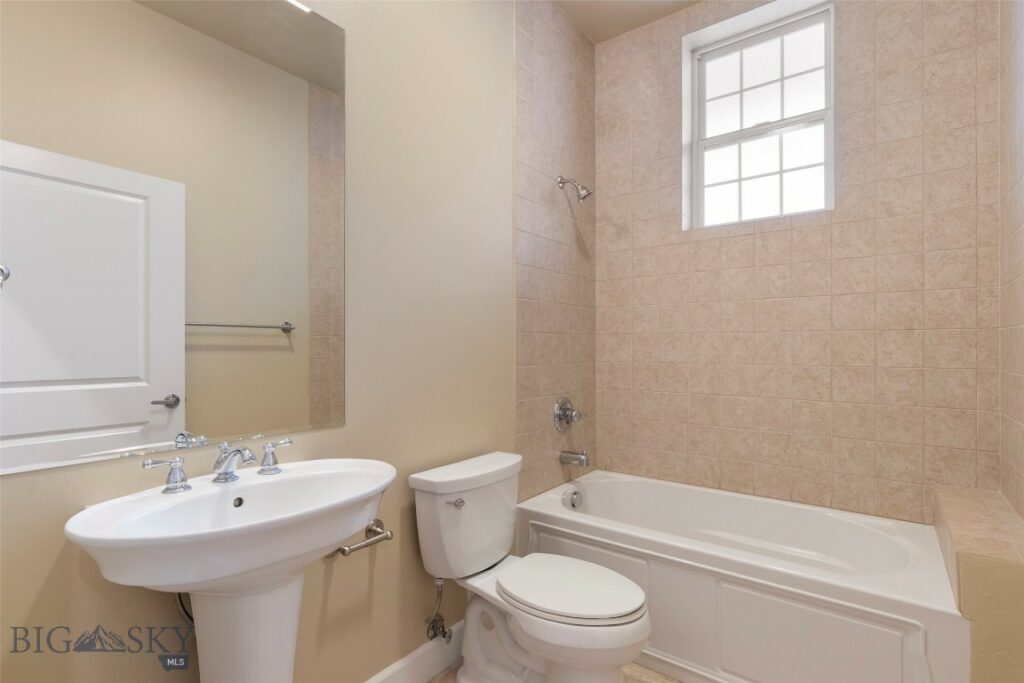 140 Village Crossing, Bozeman MT 59715