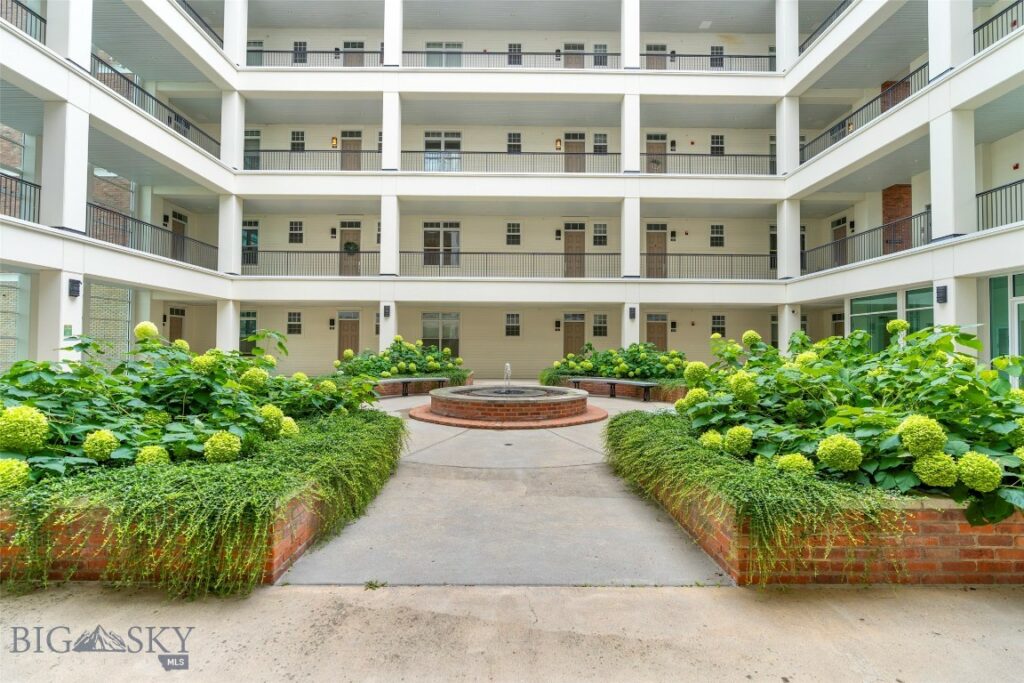 140 Village Crossing, Bozeman MT 59715