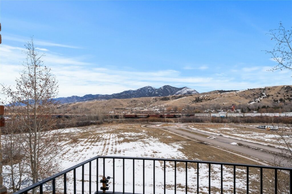 140 Village Crossing Way, Bozeman MT 59715