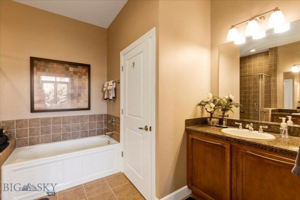 140 Village Crossing Way, Bozeman MT 59715