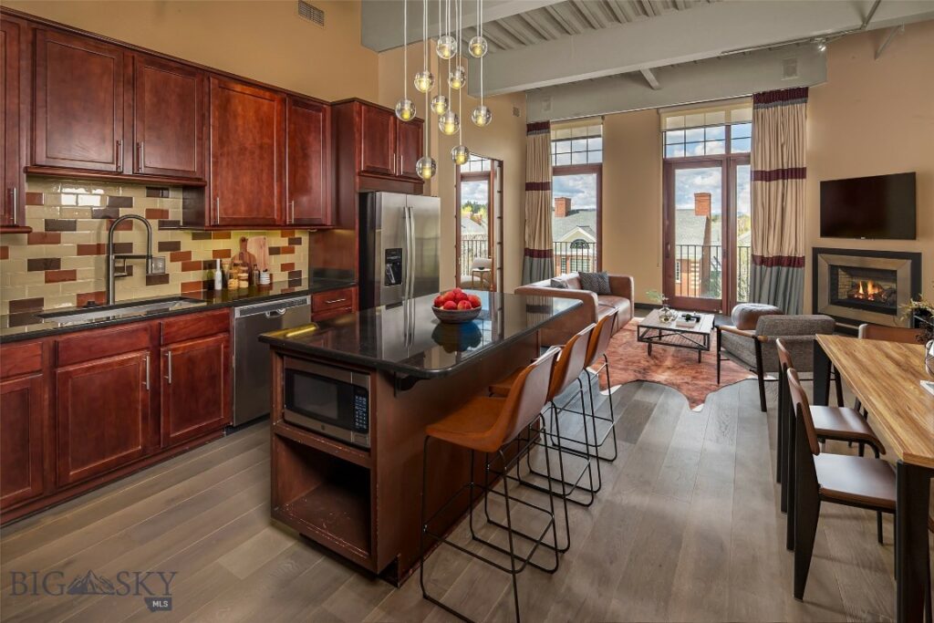 140 Village Crossing Way, Bozeman MT 59715