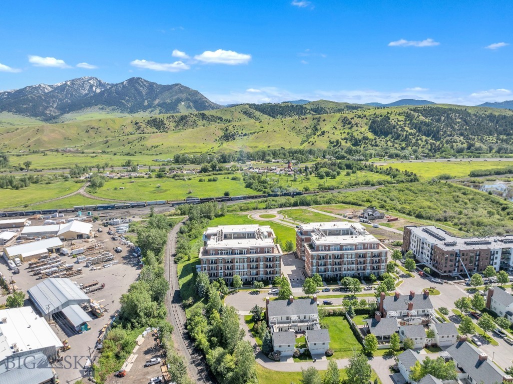 140 Village Crossing Way, Bozeman MT 59715