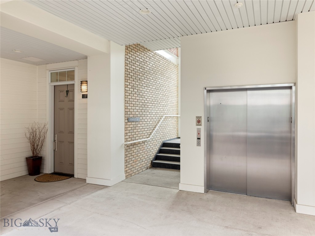 140 Village Crossing Way, Bozeman MT 59715