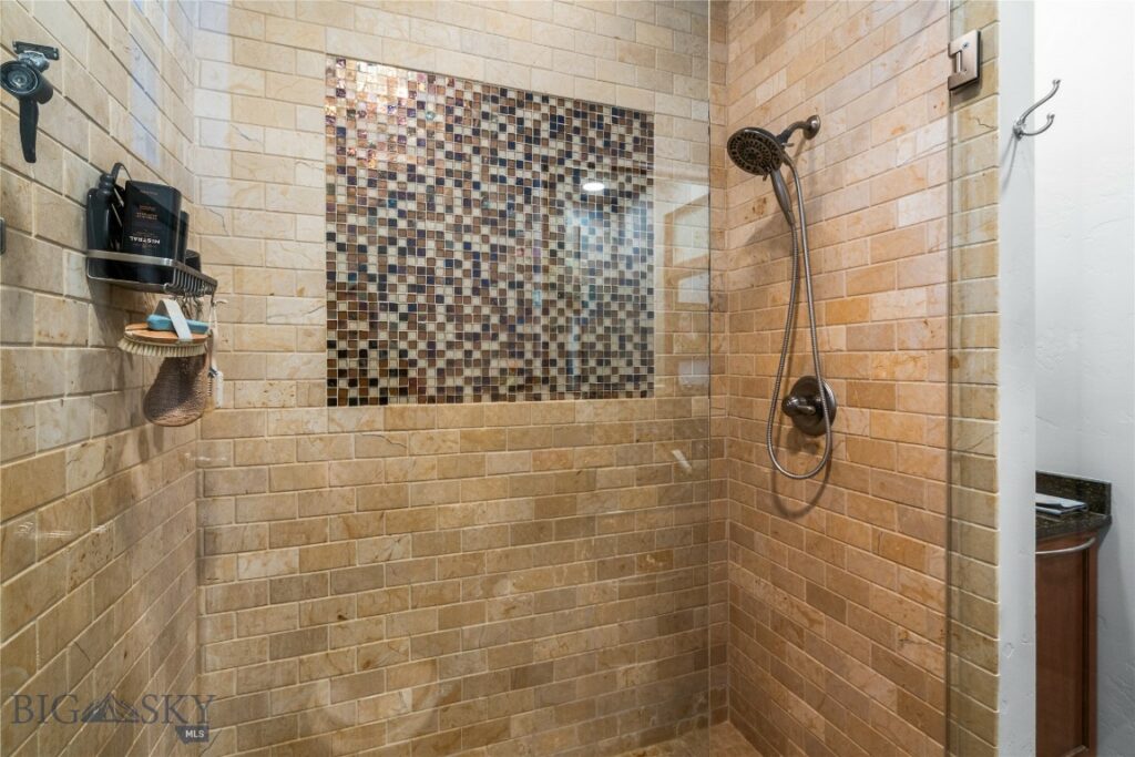 140 Village Crossing Way, Bozeman MT 59715