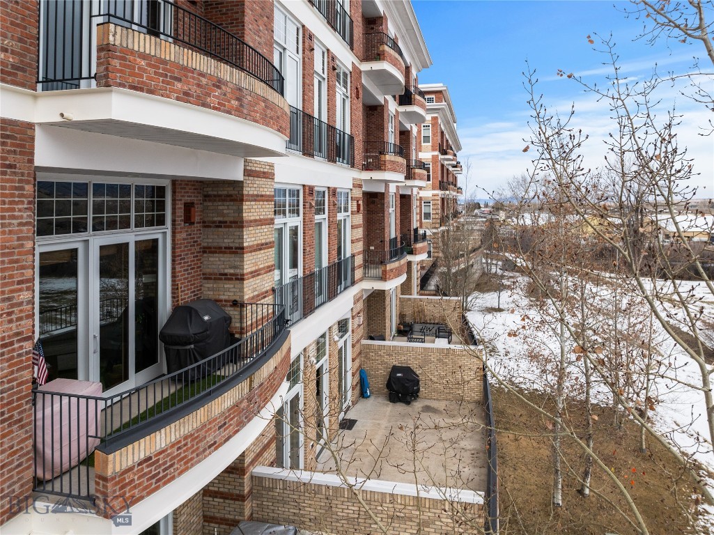 140 Village Crossing Way, Bozeman MT 59715