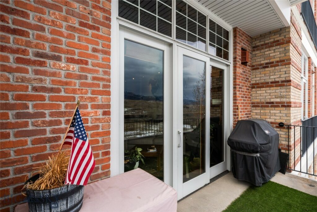 140 Village Crossing Way, Bozeman MT 59715