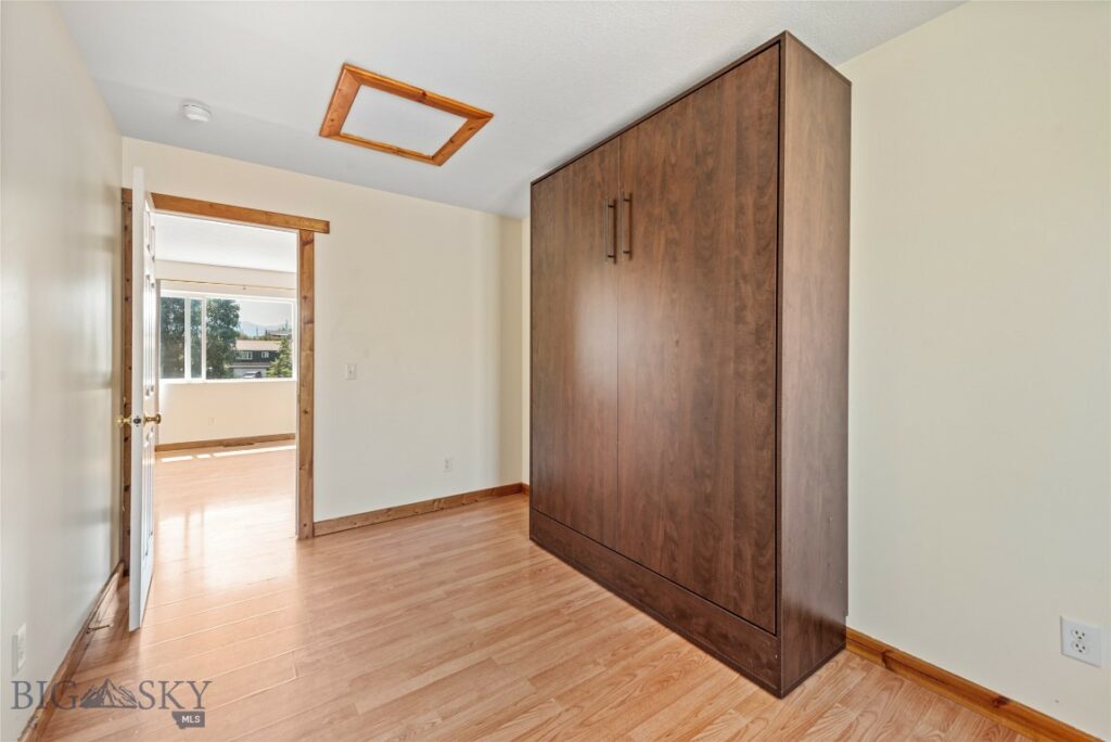 141 Gravel Hollow Drive, Bozeman MT 59718