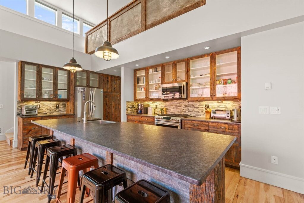 1428 Post Drive, Bozeman MT 59715