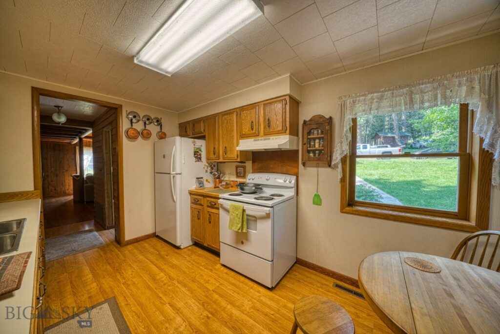 14470 Cottonwood Canyon Road, Bozeman MT 59718-8997