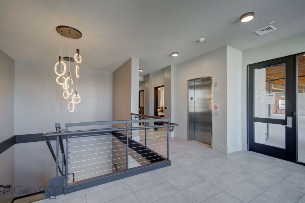1450 Twin Lakes Avenue, Bozeman MT 59718