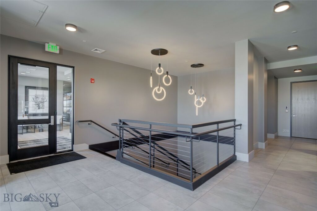 1450 Twin Lakes Avenue, Bozeman MT 59718