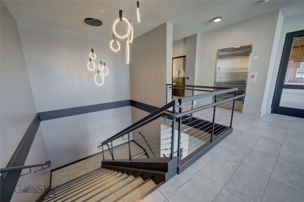 1450 Twin Lakes Avenue, Bozeman MT 59718