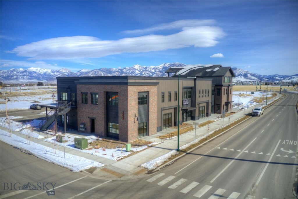 1450 Twin Lakes Avenue, Bozeman MT 59718