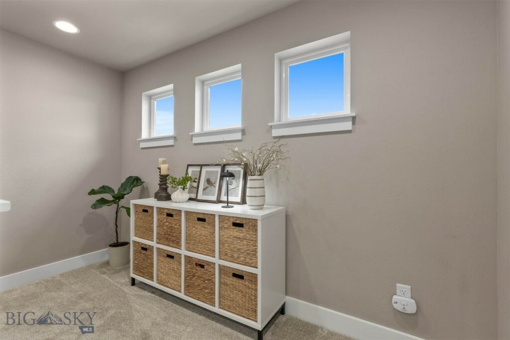 148 Snowy Owl Trail, Bozeman MT 59718