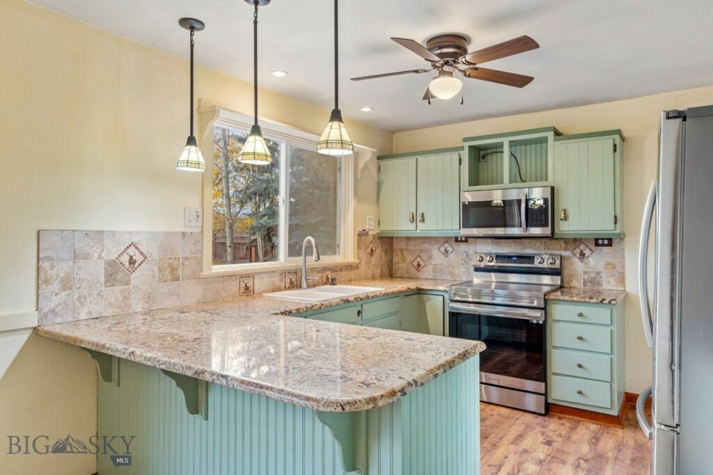 15 Chinook Trail, Bozeman MT 59718