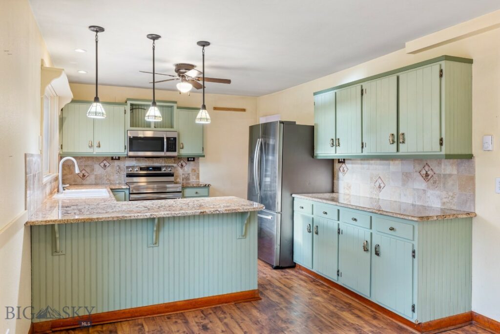 15 Chinook Trail, Bozeman MT 59718