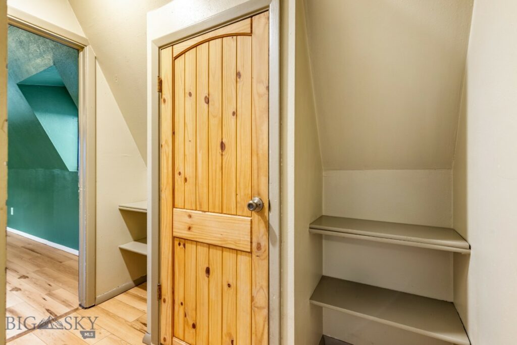 15 Chinook Trail, Bozeman MT 59718