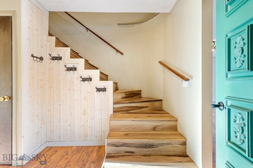 15 Chinook Trail, Bozeman MT 59718