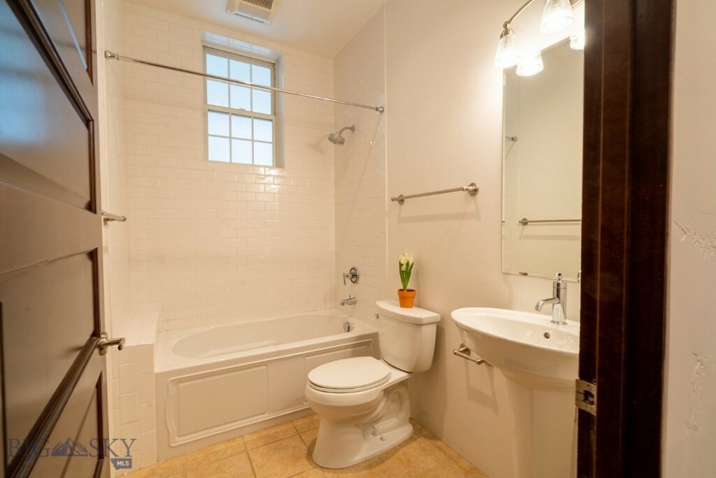 150 3I Village Crossing, Bozeman MT 59715