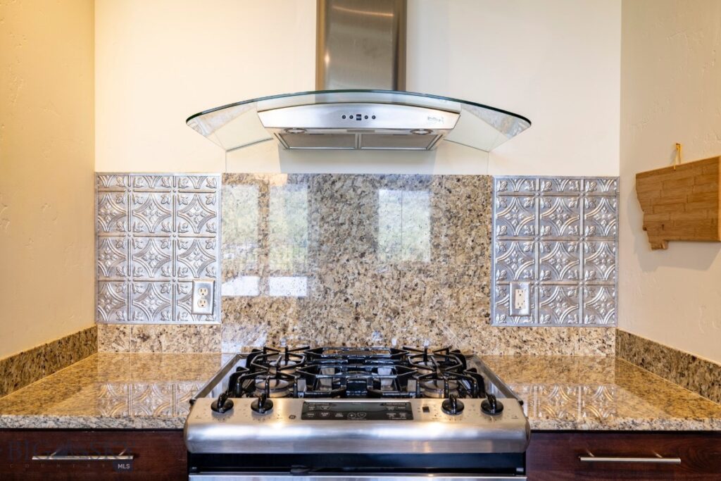 150 Village Crossing Way, Bozeman MT 59715