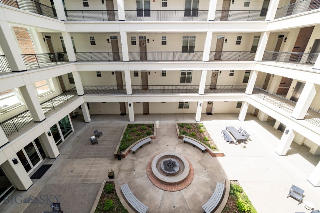 150 Village Crossing Way, Bozeman MT 59715