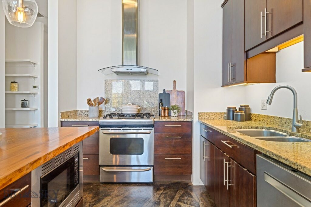 150 Village Crossing, Bozeman MT 59715