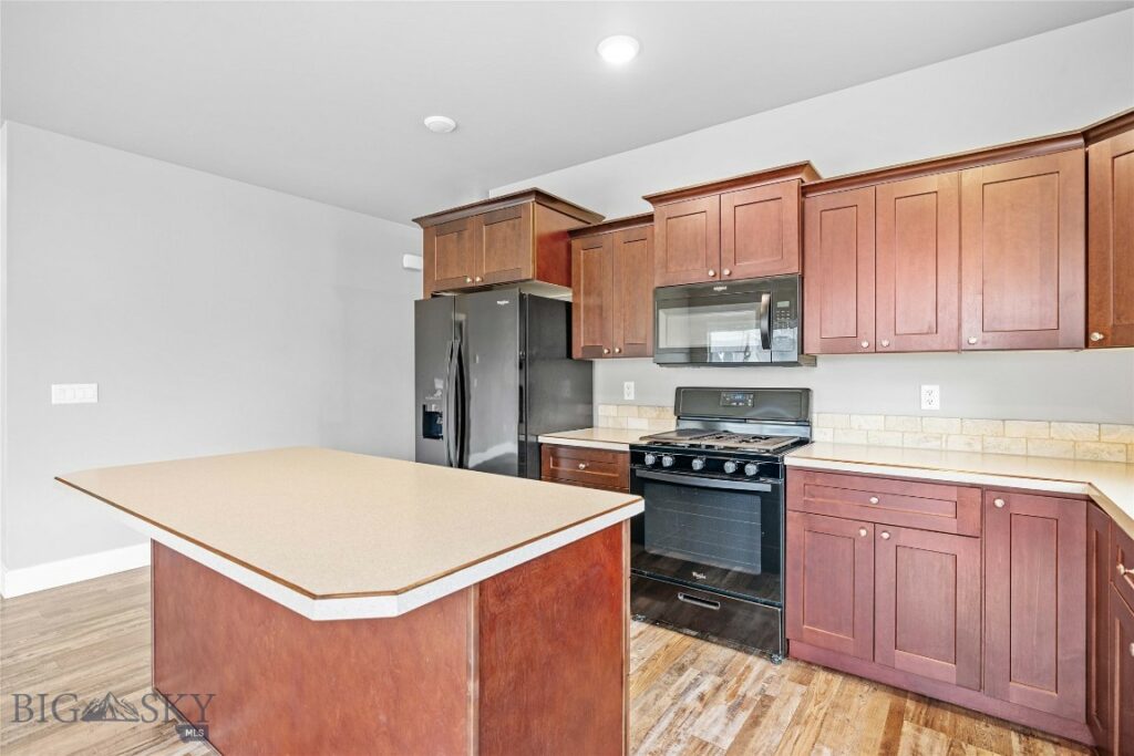 152 Goldcrest Lane, Bozeman MT 59715