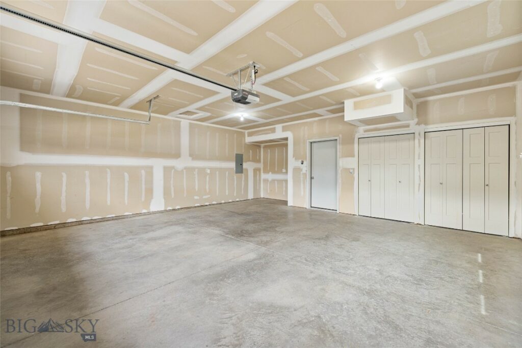 152 Goldcrest Lane, Bozeman MT 59715