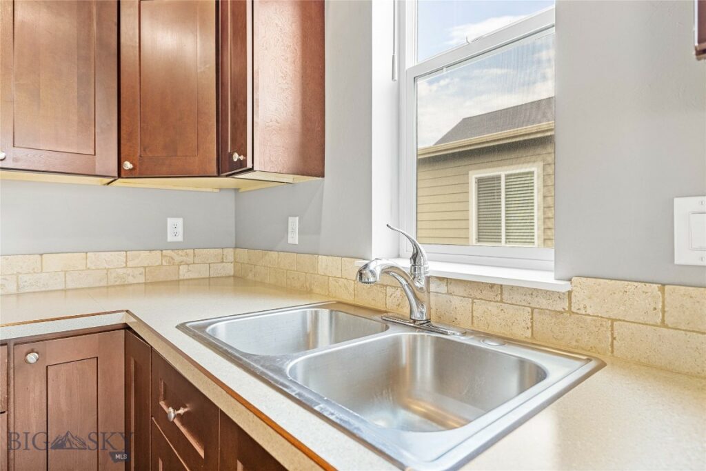152 Goldcrest Lane, Bozeman MT 59715