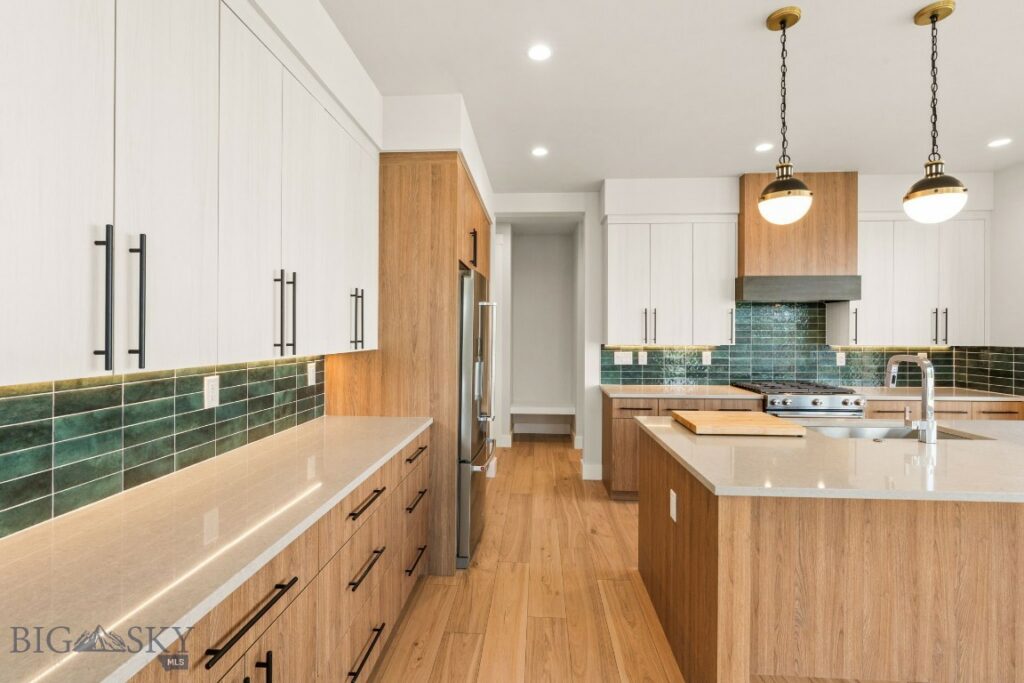 1523 Scotch Pine Lane, Bozeman MT 59715