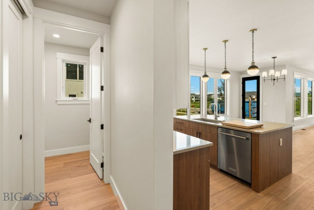 1523 Scotch Pine Lane, Bozeman MT 59715