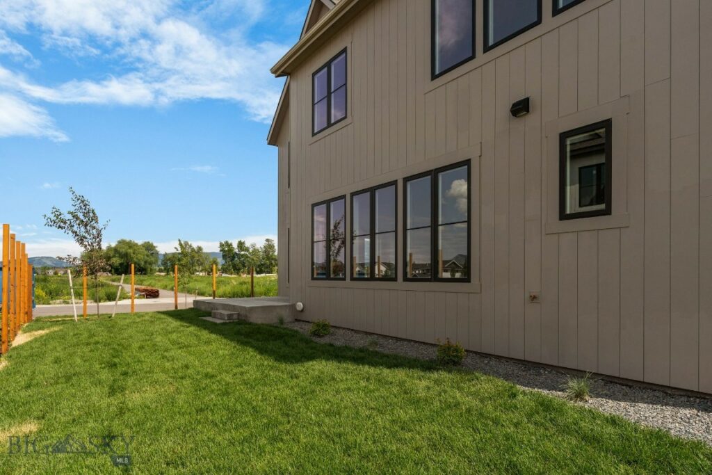 1523 Scotch Pine Lane, Bozeman MT 59715