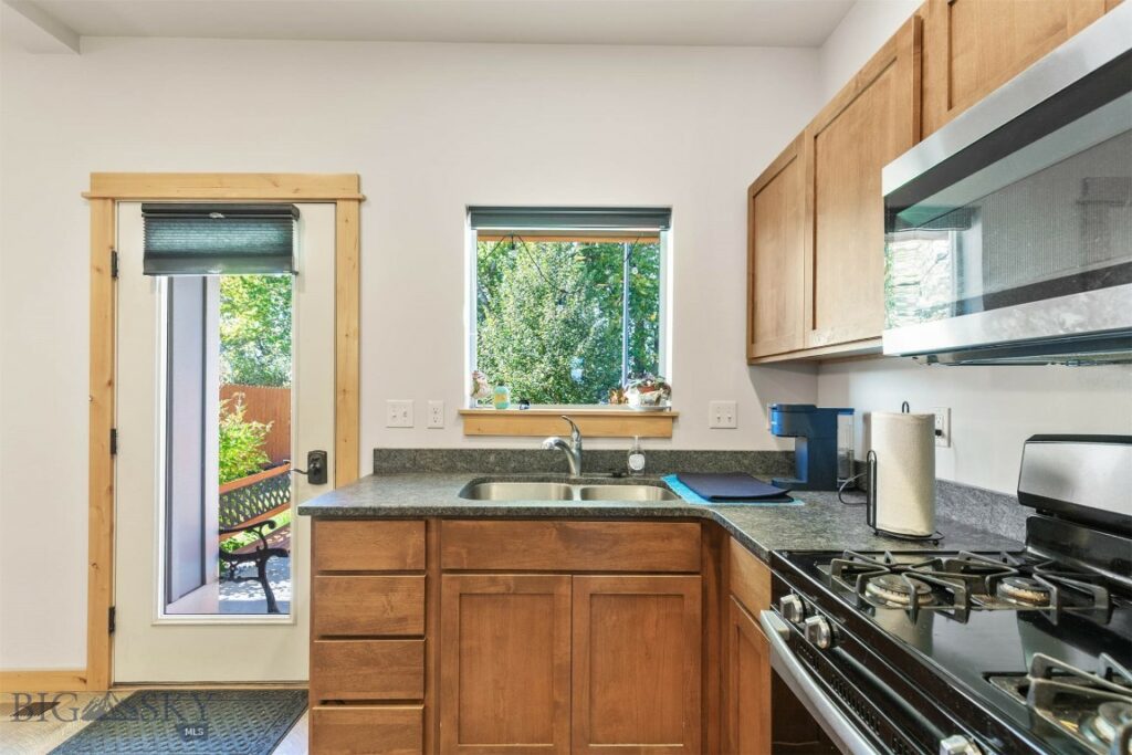 1599 Bora Way, Bozeman MT 59718