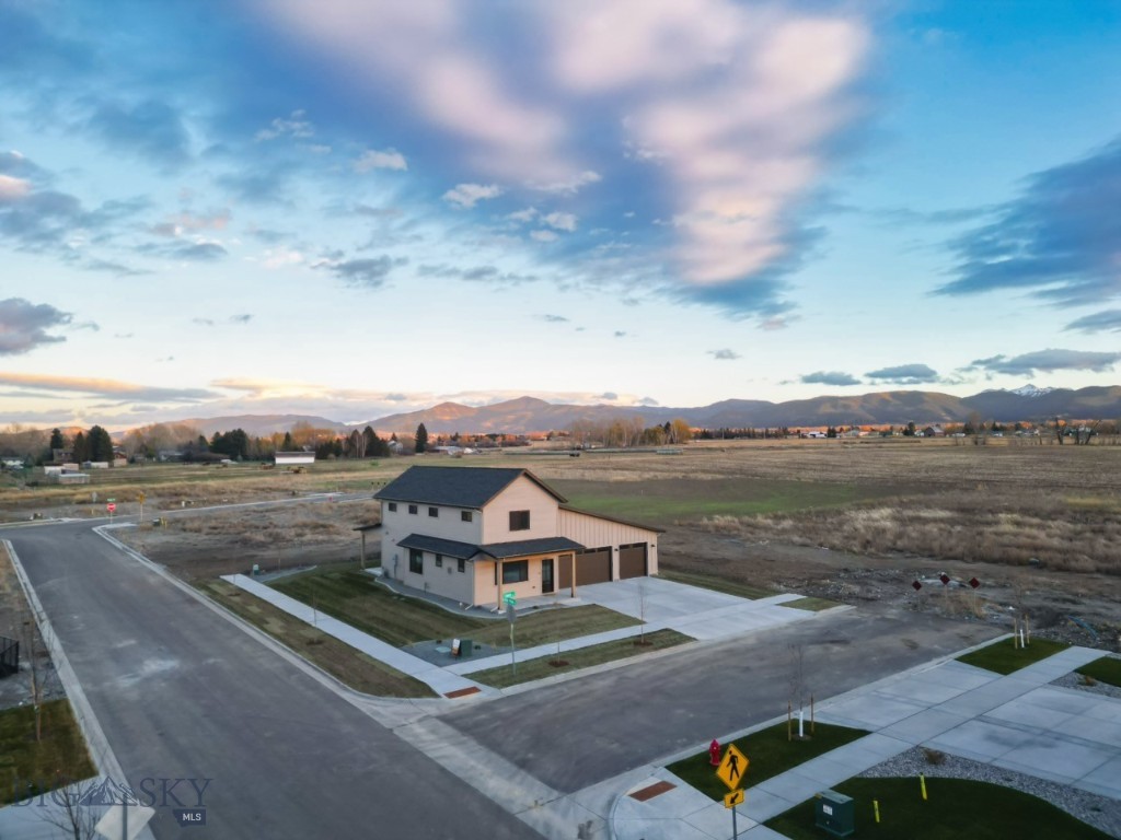 16 Cowen Lane, Bozeman MT 59718