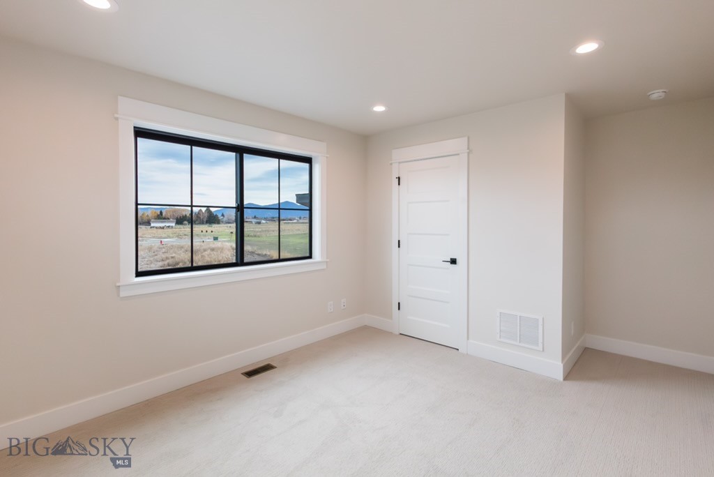 16 Cowen Lane, Bozeman MT 59718