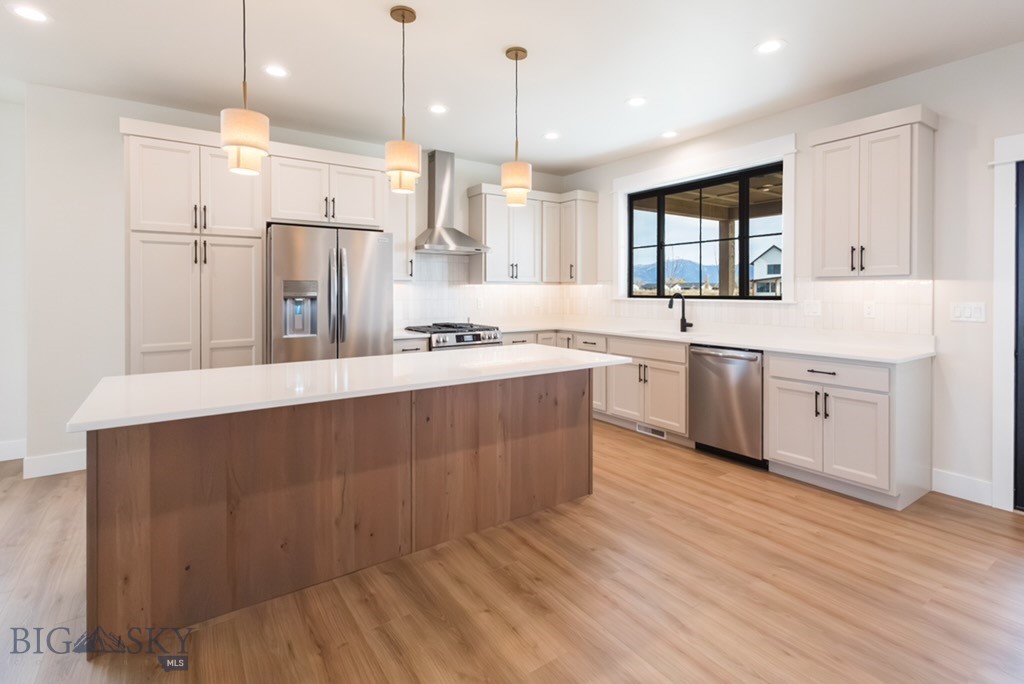 16 Cowen Lane, Bozeman MT 59718