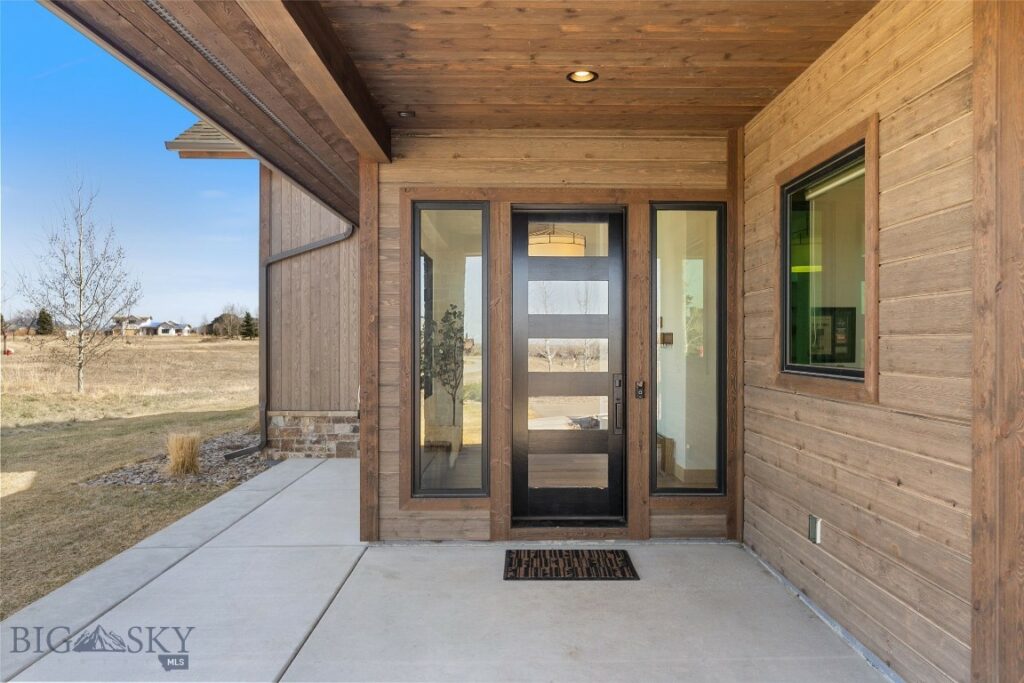 16 Defender Lane, Bozeman MT 59718
