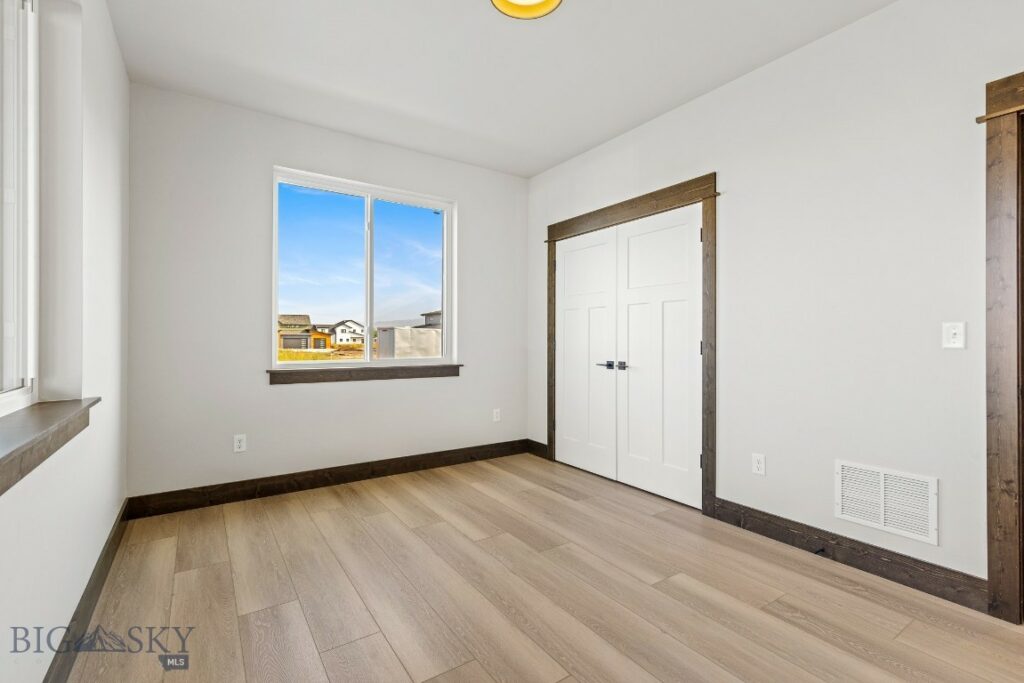 16 Moosejaw Drive, Bozeman MT 59718