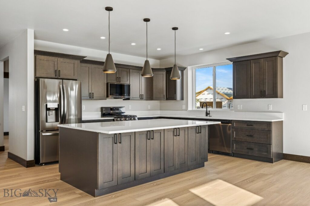 16 Moosejaw Drive, Bozeman MT 59718