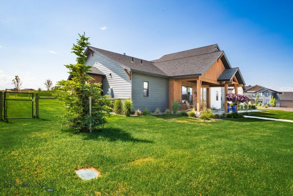 16 Tight Loop Drive, Bozeman MT 59718