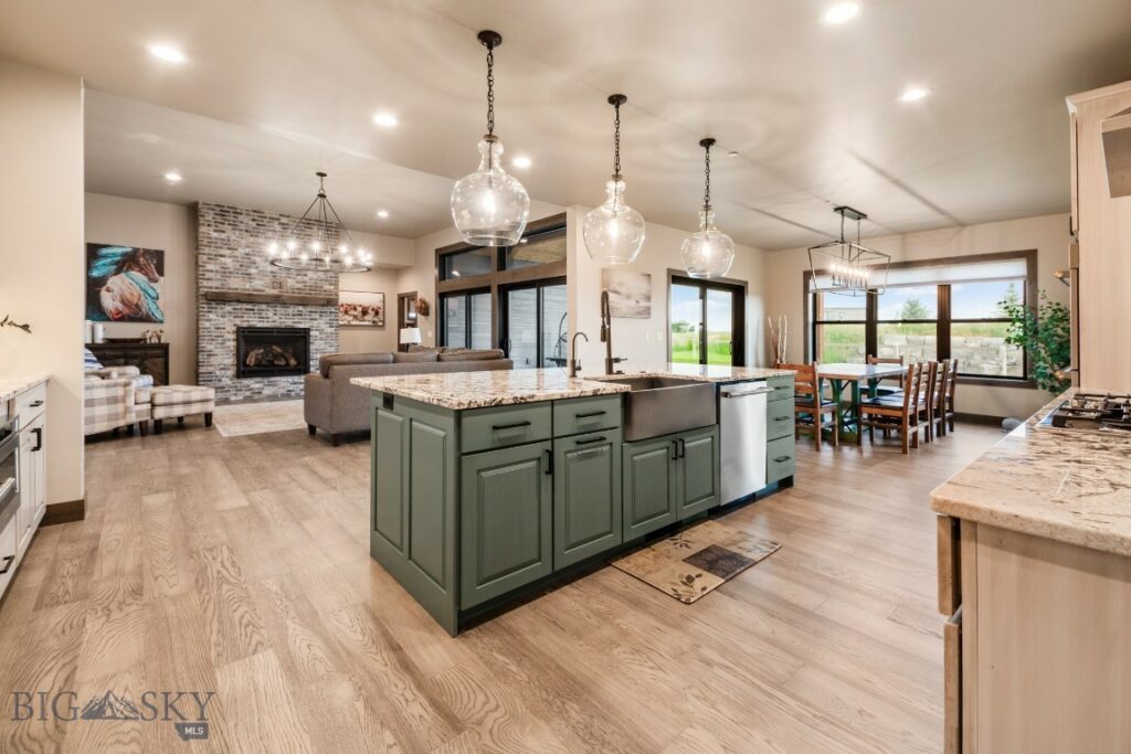 16 Tight Loop Drive, Bozeman MT 59718