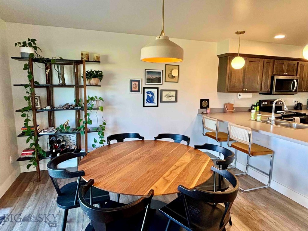 1640 New Holland Drive, Bozeman MT 59718