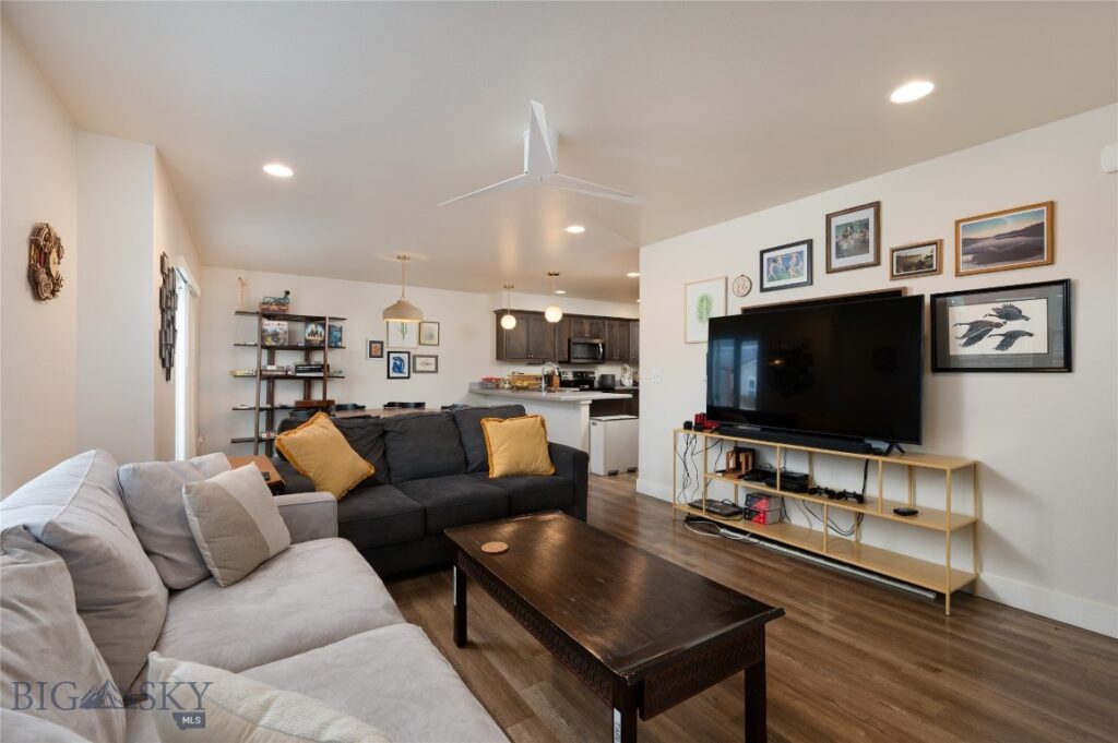 1640 New Holland Drive, Bozeman MT 59718