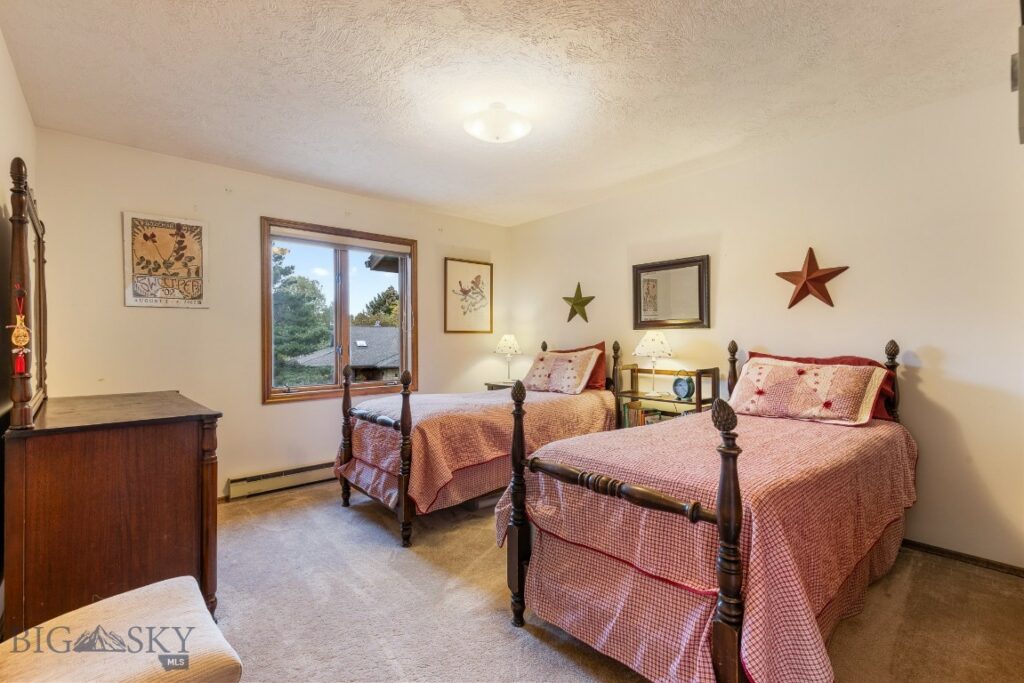 1645 S Black Avenue, Bozeman MT 59715