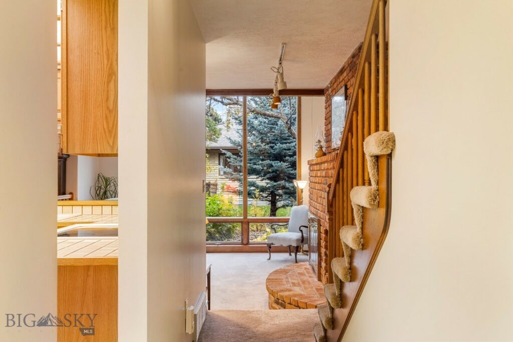 1645 S Black Avenue, Bozeman MT 59715