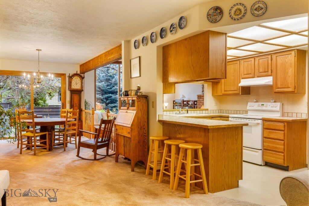 1645 S Black Avenue, Bozeman MT 59715