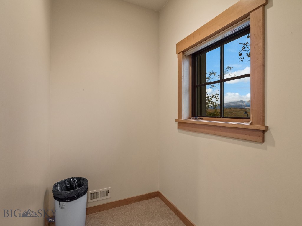 1648 Ellis Street, Bozeman MT 59715