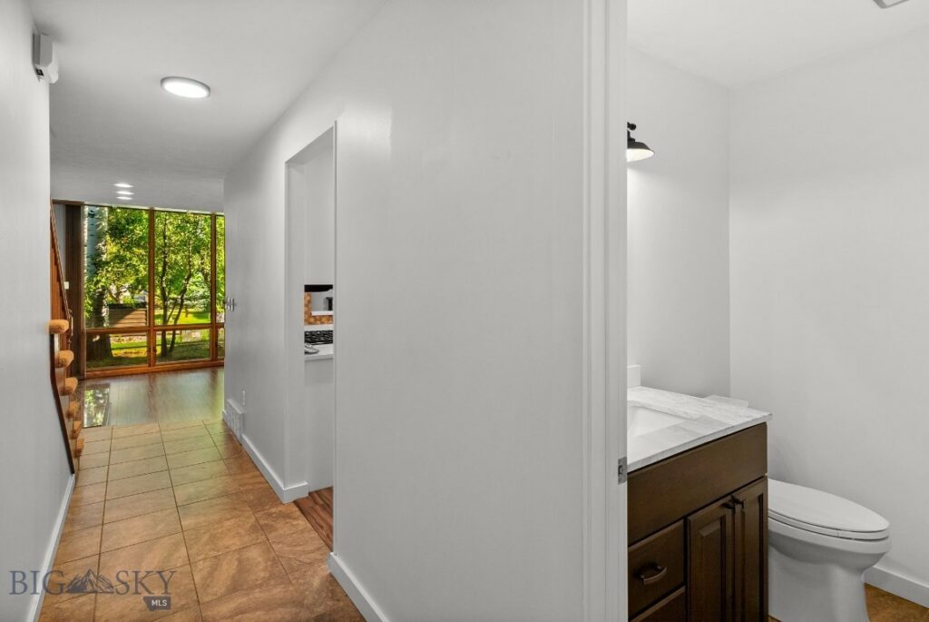 1659 S Black Avenue, Bozeman MT 59715