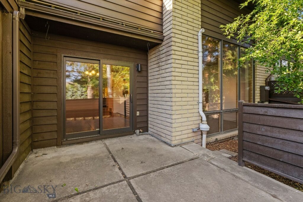 1659 S Black Avenue, Bozeman MT 59715