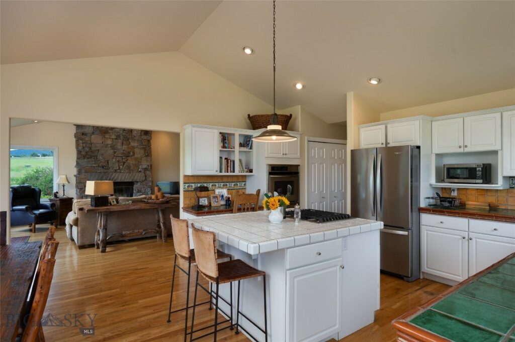 166 Mcgee Drive, Bozeman MT 59715